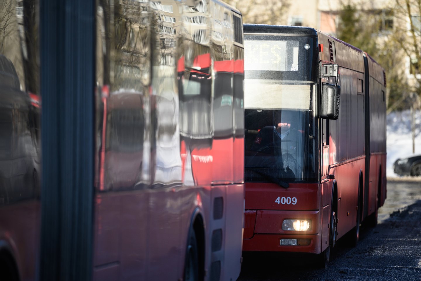 Gruodžio 2 dienos duomenimis, 35 proc. bendrovės „Vilniaus viešasis transportas“ vairuotojų planuoja nuo gruodžio 5 dienos dalyvauti streike.<br>V.Skaraičio nuotr.