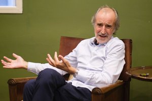 Išskirtinis Izraelyje besigydančio režisieriaus R. Tumino interviu: svajoja apie jauną sodą Lietuvoje