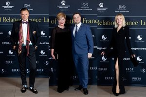 Valdovų rūmuose į labdaros kalėdinį renginį rinkosi garbingi svečiai