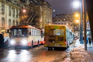 Trūko kantrybė: pirmadienį streikuos daugiau kaip 500 Vilniaus viešojo transporto vairuotojų