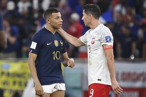 Lenkų atodūsis po pralaimėjimo Prancūzijai: „Pagaliau galėjome mėgautis ne tik savo vartininko žaidimu“