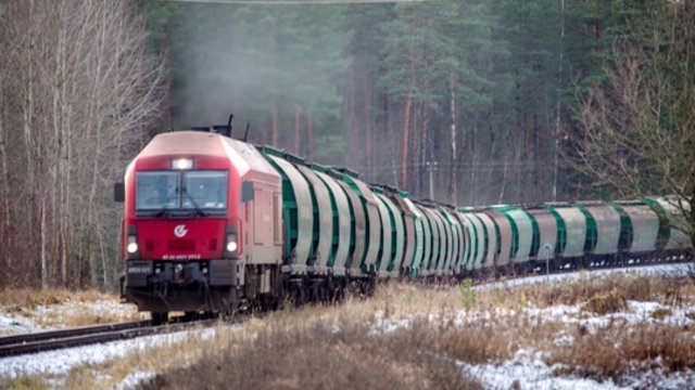 Prakalbo apie LTG priklausomybę nuo Rusijos: neatmeta, kad pastaroji lietuviškais vagonais gabena ginklus