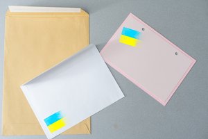 Ukrainos ambasadai Rumunijoje atsiųsti du įtartini vokai