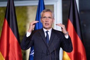 NATO vadovas įspėja – Rusija imasi naujos taktikos: ruošiasi „įšaldyti“ karą