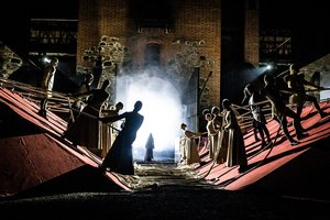 Naują spektaklį apie lietuviškąją Žaną d‘Ark kuria du garsūs režisieriai