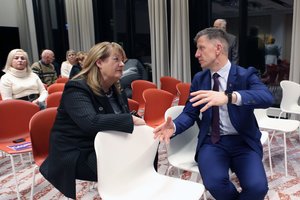 Socialdemokratų partija į Kauno mero rinkimų ugnį meta Darių Razmislevičių