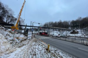 Kaune darbininkai pluša net per didžiausius šalčius: ar pavasarį neteks taisyti broką?