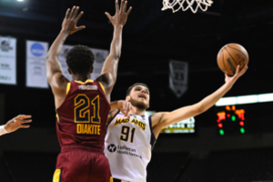 D. Sirvydis NBA G lygoje išmetė net devynis tritaškius