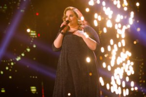 „X faktoriaus“ dalyvė Gabrielė praskleidė asmeninio gyvenimo šydą: santykius su mylimuoju vadina stebuklu