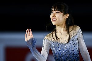 Pasaulio sporto savaitė: Japonijos čiuožėjų triumfas, badmintono sezono pabaiga ir žiemos sporto įvykių karuselė