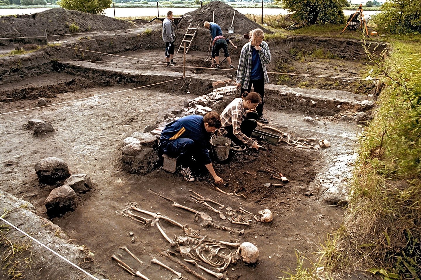  Archeologai kasinėja Łekno miestelyje.<br> P. Namiotos nuotr.