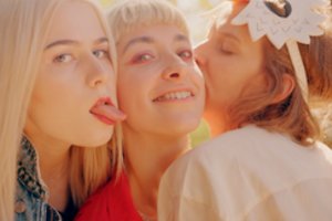 Europą išmaišiusi grupė „shishi“ kviečia į žiemos koncertus Vilniuje ir Kaune