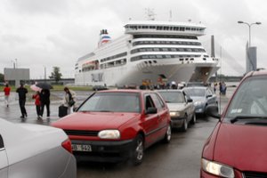 Tautiečiai netrukus patrauks šiomis kryptimis: išnarstė, kodėl toks didelis susidomėjimas jomis ir kiek išleis