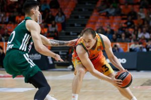 Po pratęsimo dramos „Panathinaikos“ suklupo prieš „Valencia“