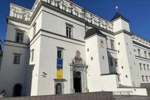 Valdovų rūmų muziejaus ekspozicijos prabils ukrainietiškai