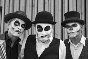Legendinė birtų grupė „Tiger Lillies“ skelbia koncertinį turą po Baltijos šalis