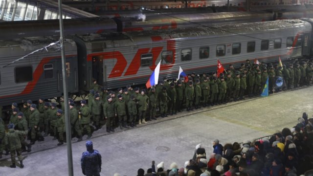 Rusijos gynybos ministras S. Šoigu skelbia aplankęs karius Ukrainoje: siekia įvertinti rusų aprūpinimo spragas