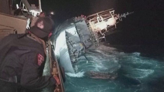 Tragedija Tailande: nuskendus karinio laivyno laivui dingo 31 jūreivis