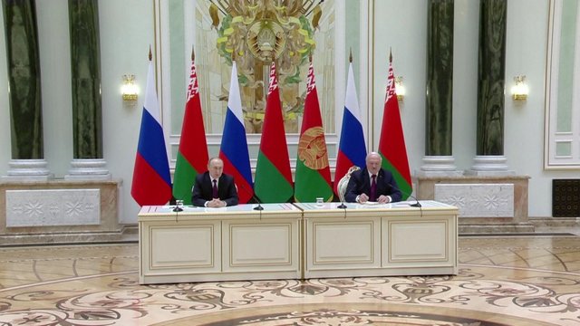 V. Putino pareiškimas Minske: Rusija neplanuoja absorbuoti Baltarusijos