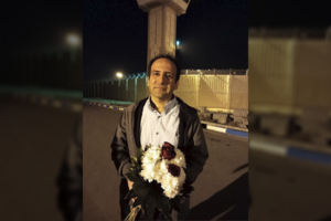 Iranas po trijų mėnesių kalinimo paleido disidentą, pranešė jo brolis