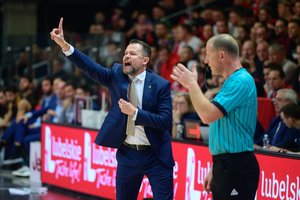 Čempionus ant menčių paguldęs G. Žibėnas pirštu dūrė į skaičius: to nepadaro net kai kurios Eurolygos komandos