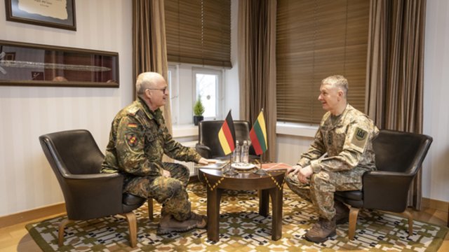 Lietuvoje vieši Vokietijos kariuomenės vadas: su V. Rupšiu aptarė karinį bendradarbiavimą