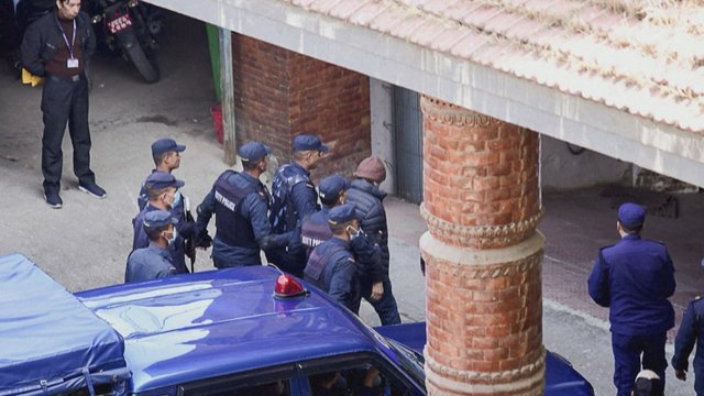 Su virtine žmogžudysčių siejamas serijinis žudikas išeina iš Nepalo kalėjimo: numatoma deportacija į Prancūziją