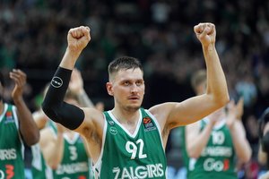 Emocijų pliūpsnis Kaune: išvarytas A. Trinchieri, K. Evanso karjeros rungtynės ir „Žalgirio“ pergalė