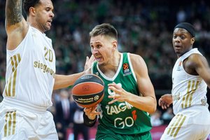 Eurolygos lietuviai: nervus tampęs E. Ulanovas, jėgų pristigęs D. Motiejūnas ir M. Grigonio sugrįžimas