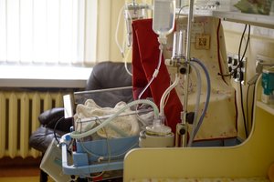 Kaune palikta vos prieš kelias valandas gimusi mergytė