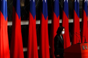 Taivanas prailgino privalomąją karinę tarnybą iki vienerių metų