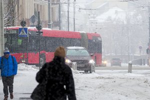 Naujieji vairuotojus pasitiks puokšte pokyčių: ką svarbu įsiminti, kad neužsidirbtumėte baudos?