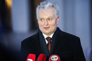 G. Nausėda mano, kad valdantieji tinkamai padėjo visuomenei: „Man tikrai apsiverčia liežuvis pagirti Vyriausybę ir Seimą“