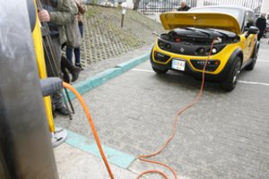 Svarbu važinėjantiems ar svarstantiems apie elektromobilį: tereikia įsiminti tris taisykles