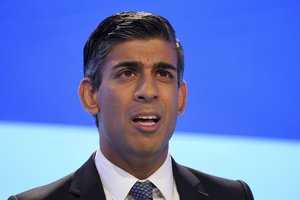 Nepaisant streikų bangos, britų vyriausybė yra prieš didelį algų kėlimą