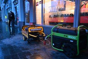 Šių prekių parduotuvėse neliko nė kvapo – Rusijai pradėjus karą Ukrainoje jų poreikis smarkiai išaugo