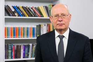 G. Vagnorius sukritikavo G. Landsbergio pasirinktą būdą išsiaiškinti santykius su G. Nausėda