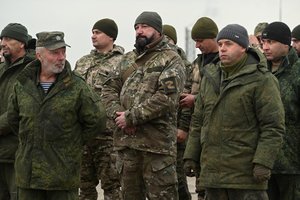 Karo analitikai bedė pirštu į Luhanską: rusai ruošiasi didžiulei operacijai, gabenama karinė technika