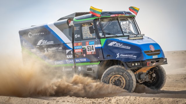 „Constra Racing“ trijulei pirmasis Dakaro greičio ruožas neapsiėjo be nuotykių: iššūkių kėlė ne tik akmenys