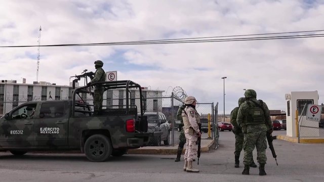 Filmo scenarijų primenantis kalėjimo užpuolimas Meksikoje: žuvo 14 žmonių, 24 kaliniai pabėgo
