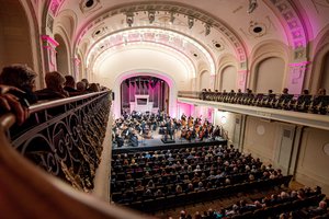 2023-aisiais Filharmonijos muzikos keliones tęs įdomios istorijos ir susitikimai