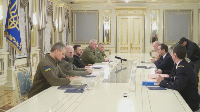 Kyjive vasarį įvyks Ukrainos ir ES viršūnių susitikimas: aptars finansinę ir karinę paramą