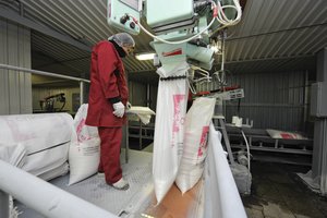 Po Konkurencijos tarybos sprendimo 35 verslo asociacijos prašo išaiškinti, kaip joms toliau veikti