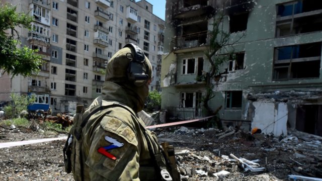 Visoje Ukrainoje skelbiamas oro pavojus: pranešama apie galimą artėjančią masinę rusų ataką