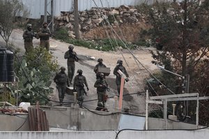 Izraelio pajėgos Vakarų Krante nužudė palestiniečių paauglį
