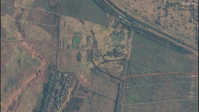 Naujausi palydoviniai vaizdai iš apgulto Bachmuto: kai kurios miesto dalys – dykvietė