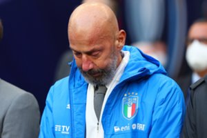 Mirė legendinis Italijos futbolininkas G. Vialli
