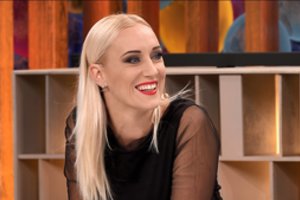 Atlikėja Augustė Vedrickaitė prabilo apie sunkią sūnaus ligą ir skyrybas