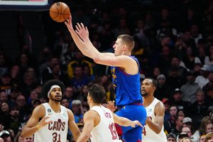 Nikola Jokičius – neprilygstamas universalumu: dešimtasis trigubas dviženklis šį sezoną