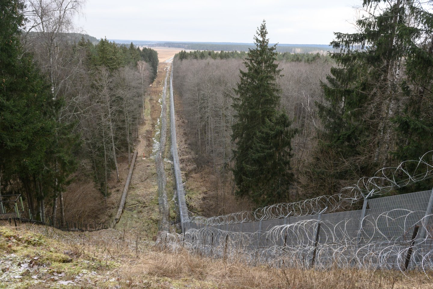 Dzūkijos pasieniečių kasdienybė: ir migrantai, ir kontrabandininkai.<br>V.Skaraičio nuotr.